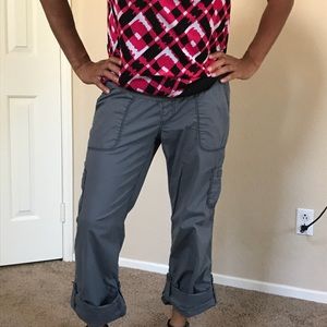 maternity cargo capris